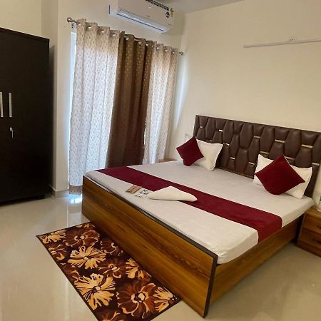 Alankrita Homes ラクナウ エクステリア 写真